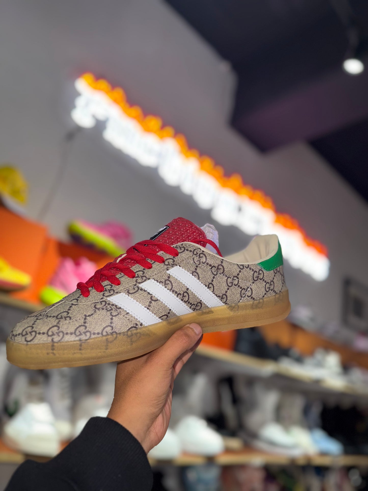 Adicci Gazelle