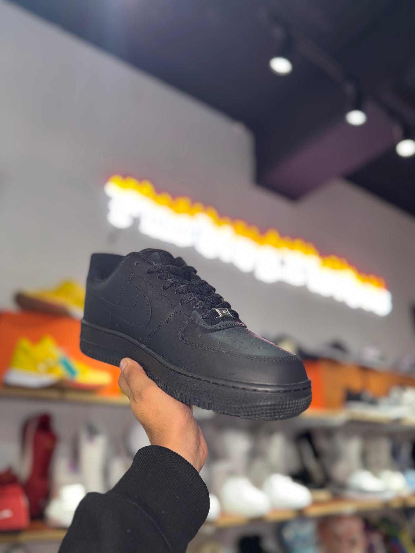 A Force 1 Black