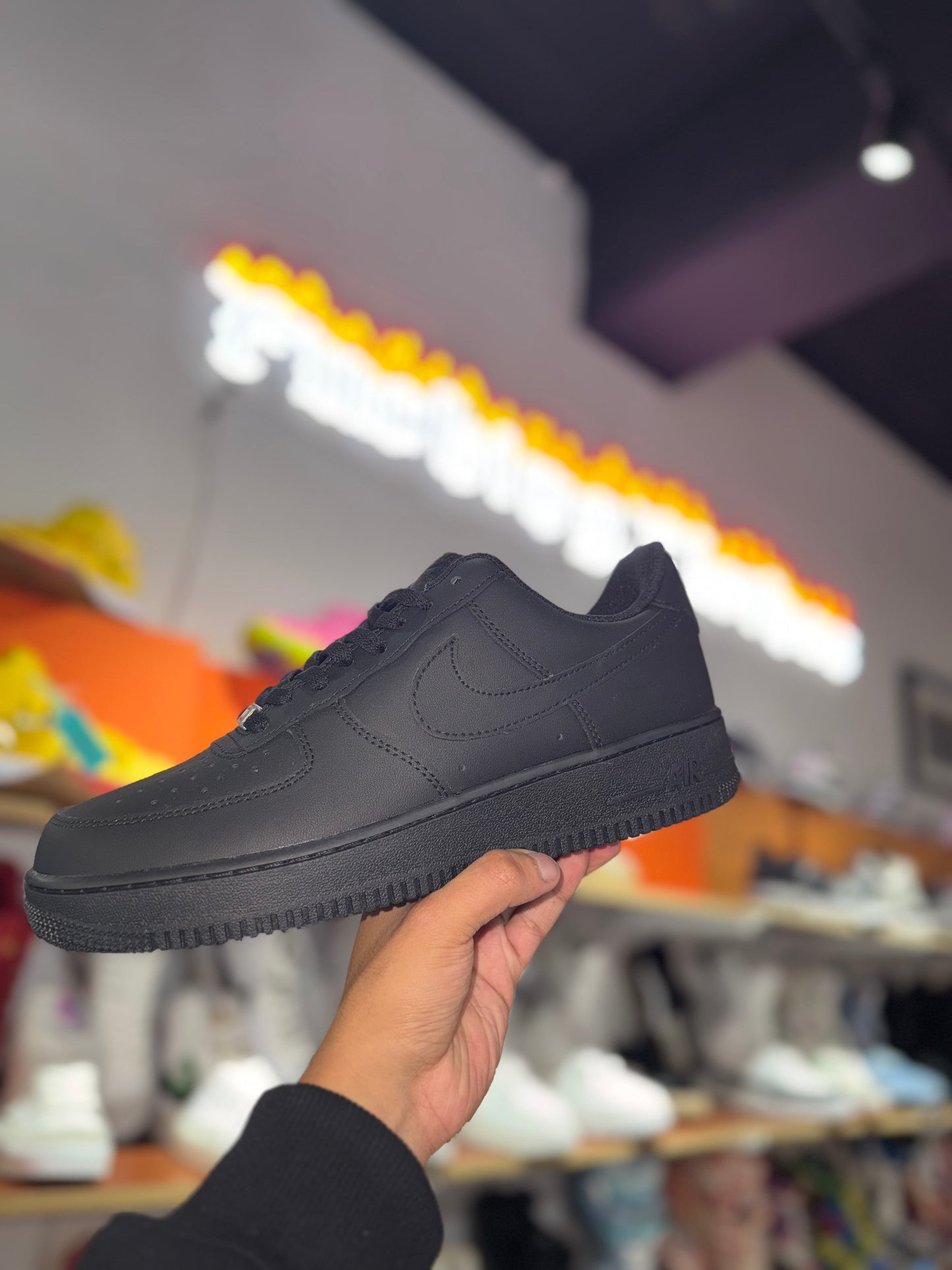 A Force 1 Black