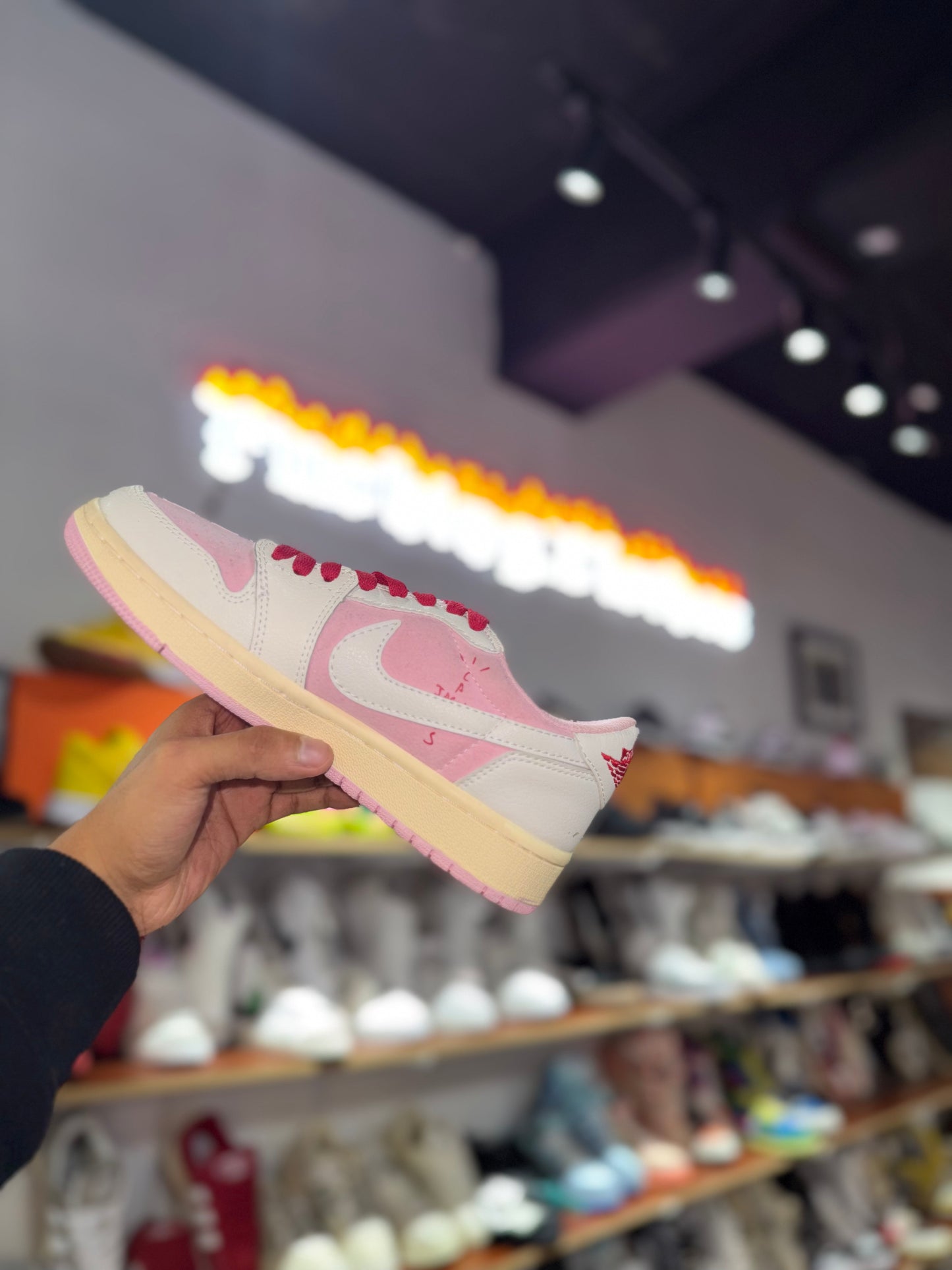 Pink Travis