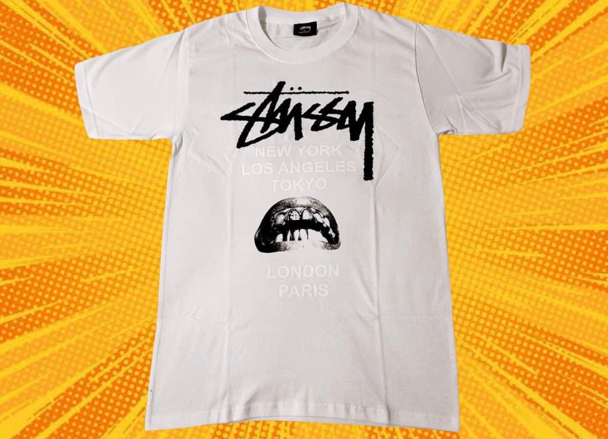 PLAYERA CON UNA BOCA