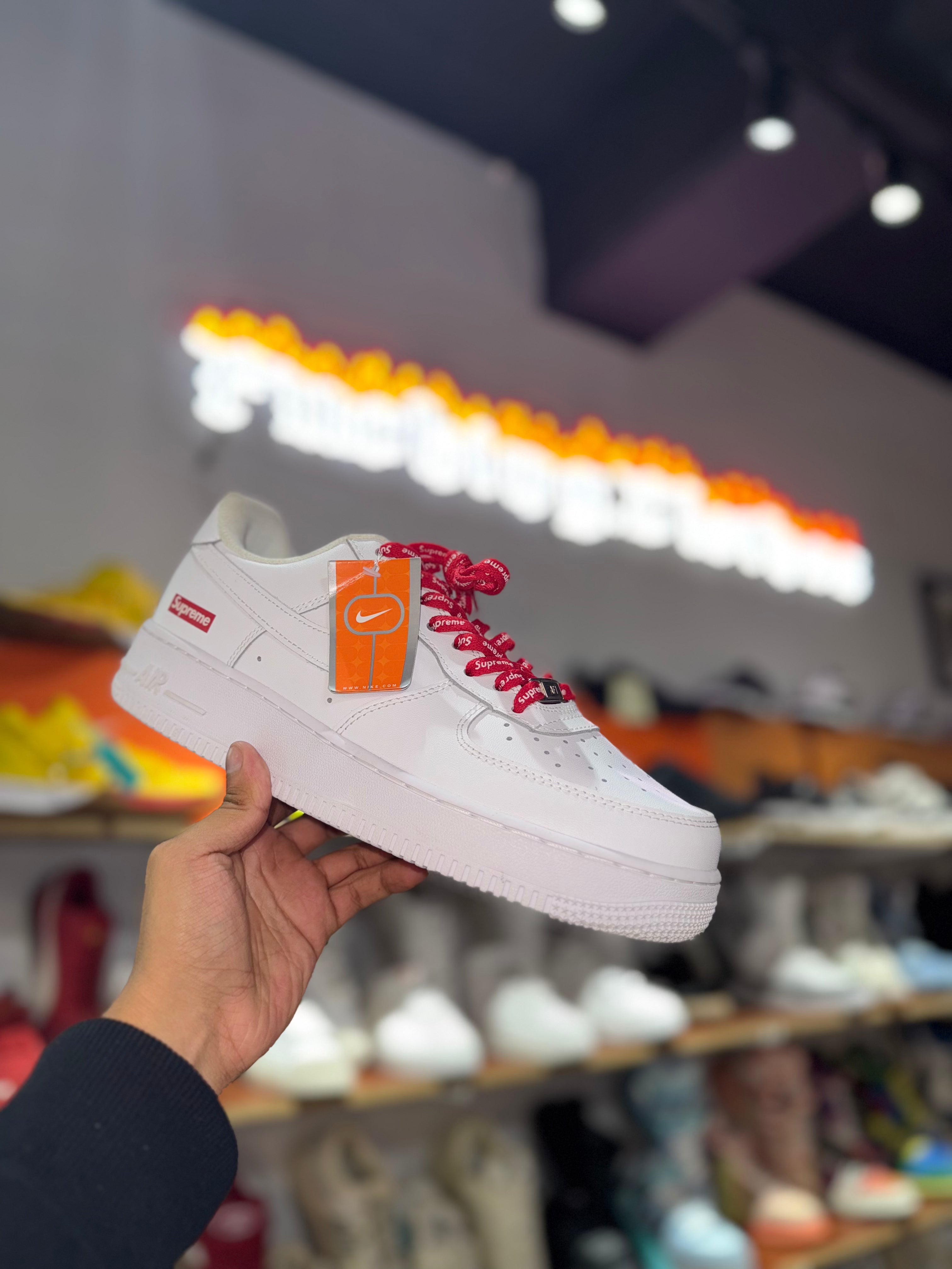 Air Force 1 Low Supreme