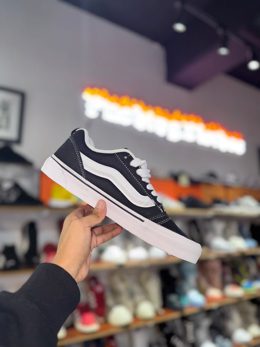 Knu Skool Clasicas