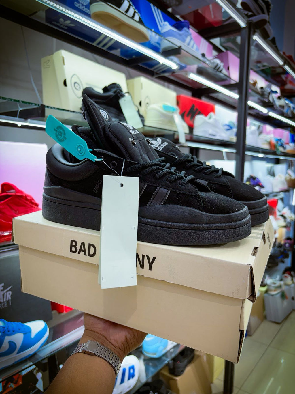 ADIDAS CAMPUS COLABORACION CON BAD BUNNY