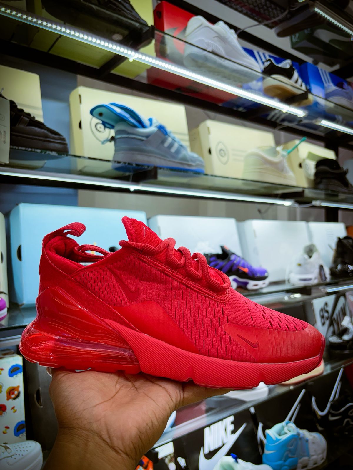 TENIS NIKE 720