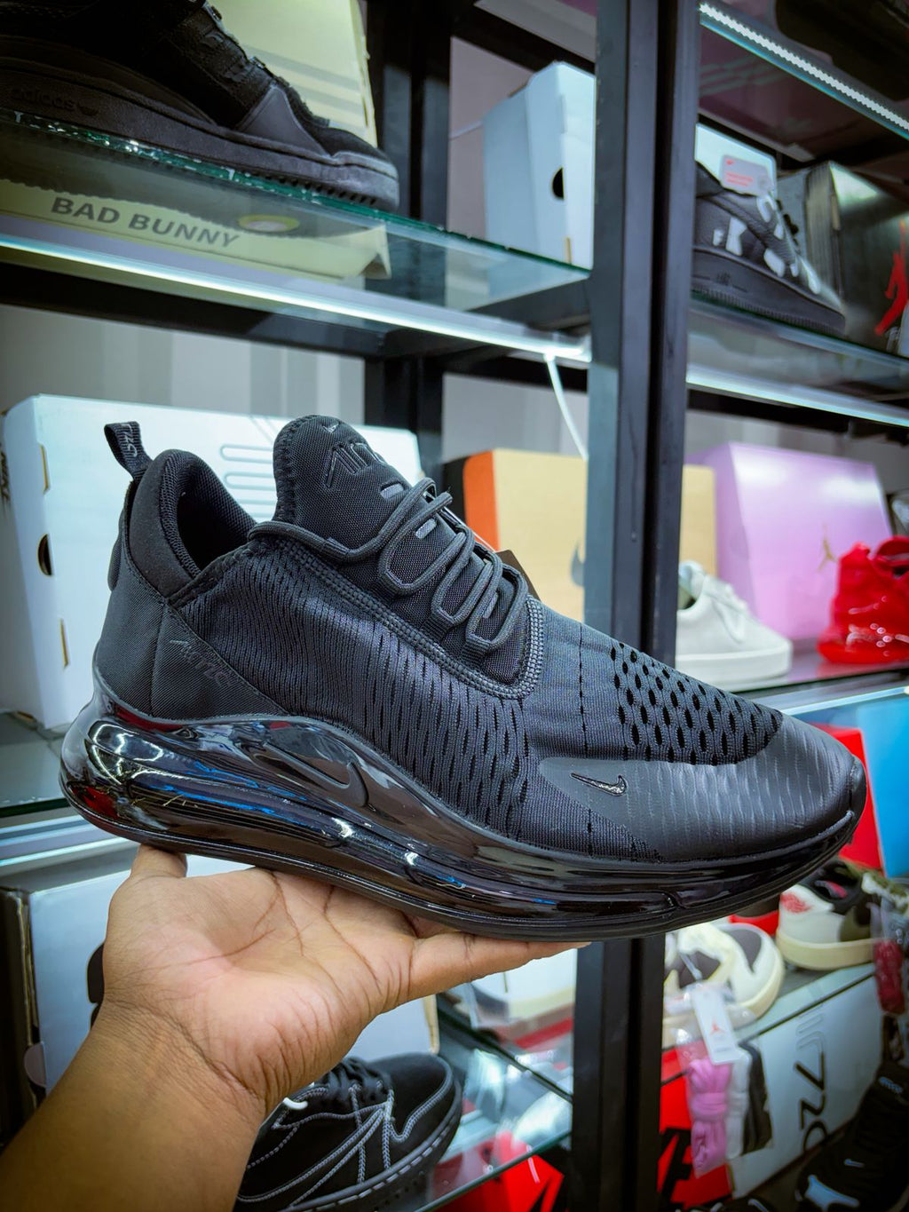 TENIS NIKE 720