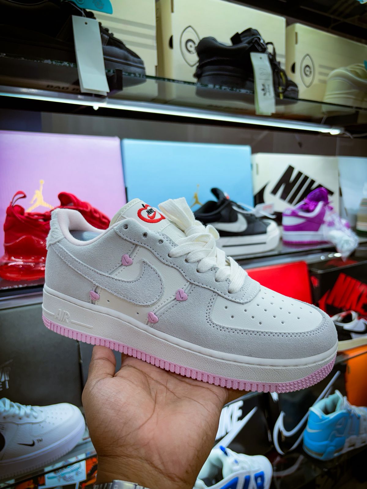 TENIS NIKE AIR FORCE 1 LOW