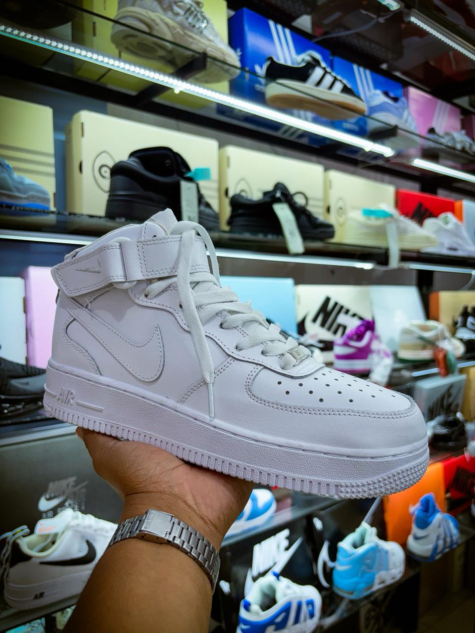 TENIS NIKE AIR FORCE 1