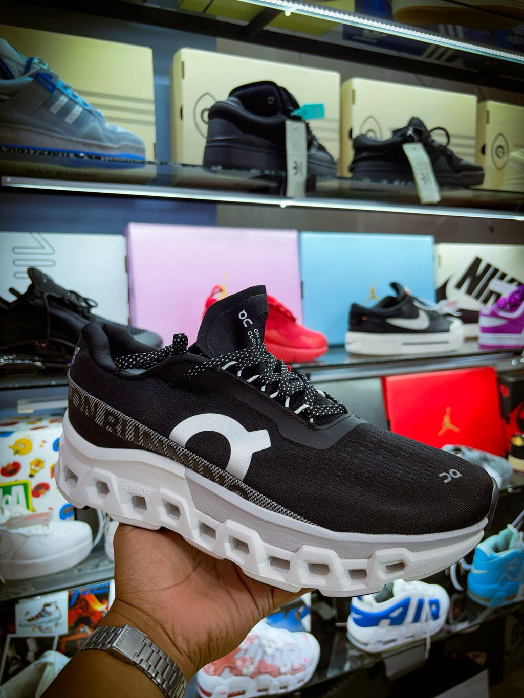 TENIS ON RUNNING CLOUDMONSTER 2