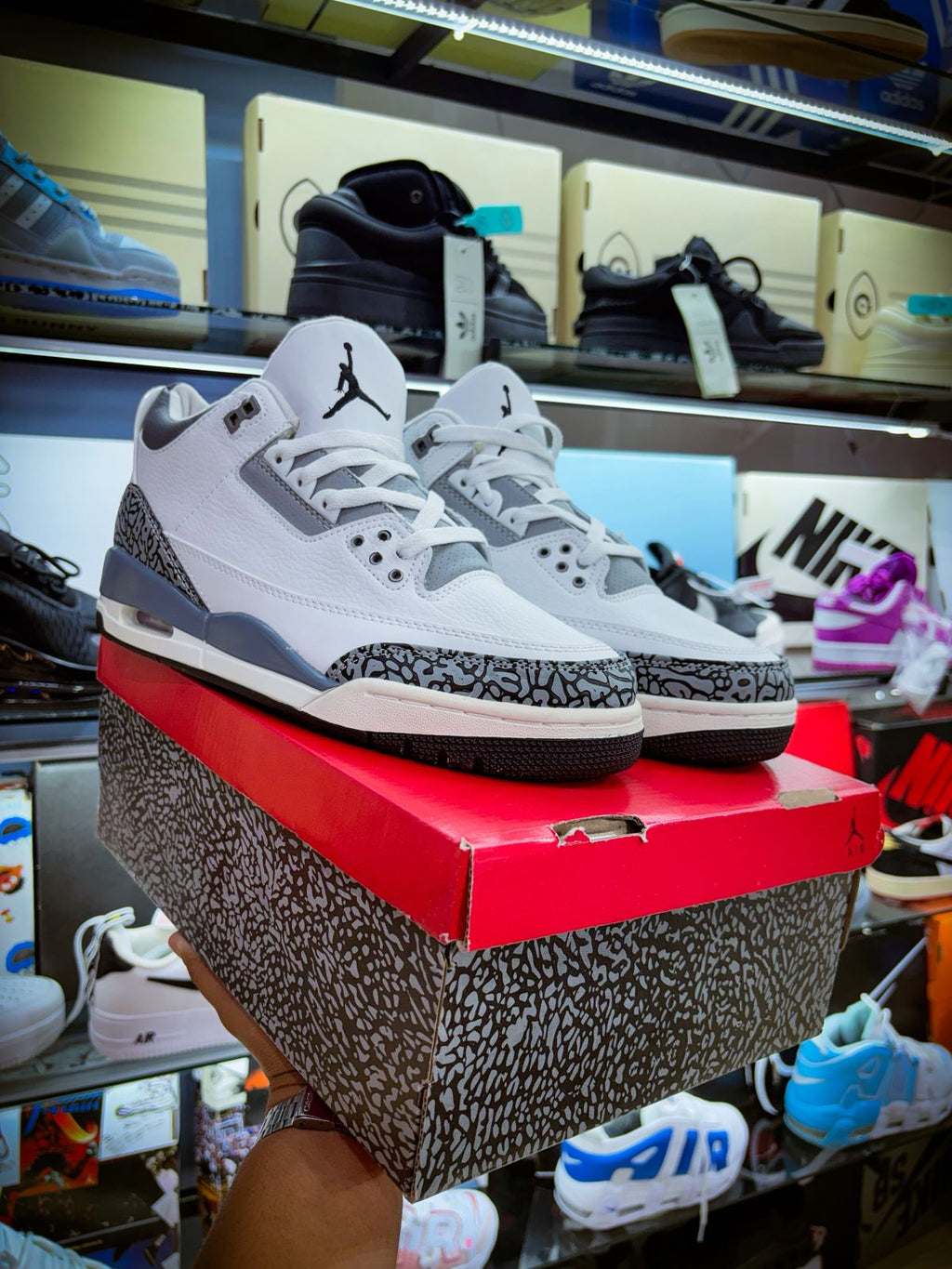 TENIS AIR JORDAN 3 RETRO