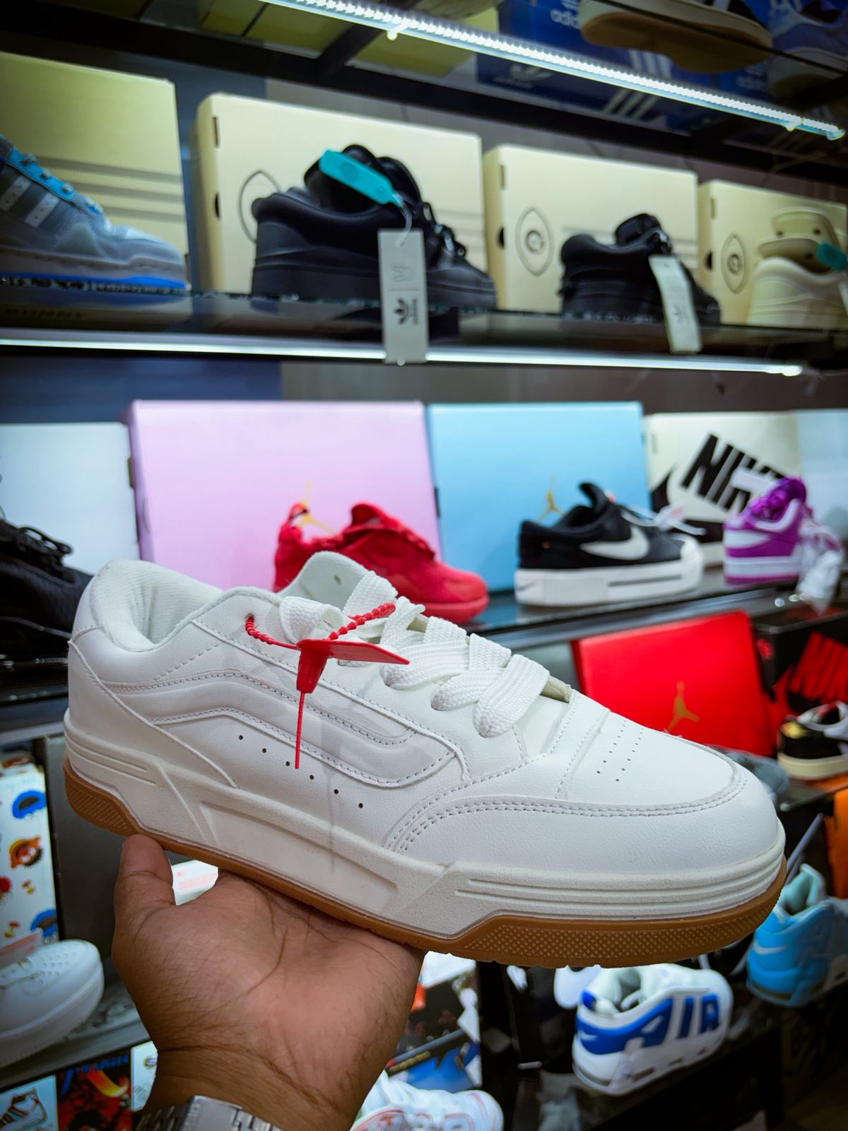 TENIS VANS HYLANE