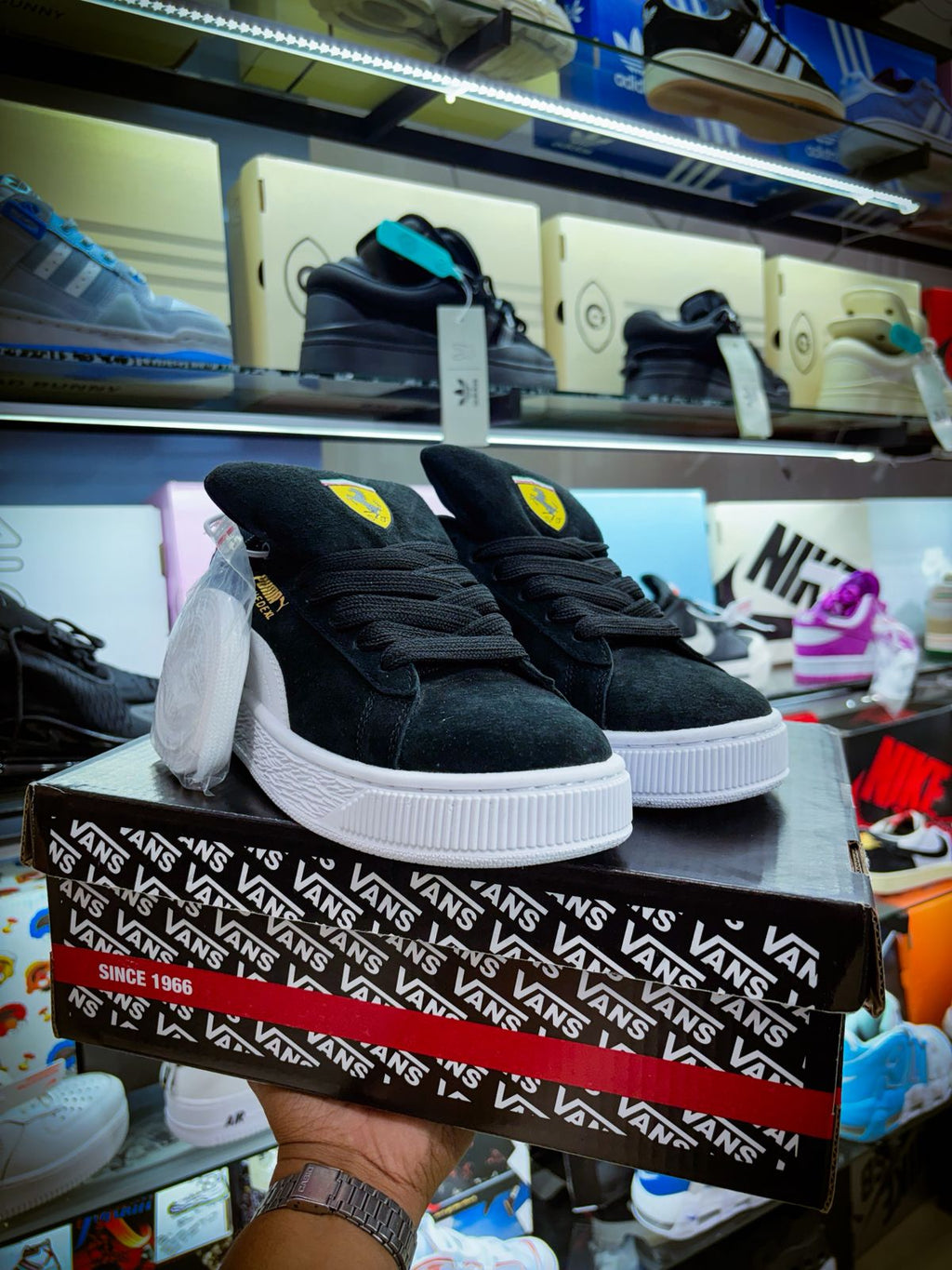 TENIS PUMA SUEDE XL FERRARI