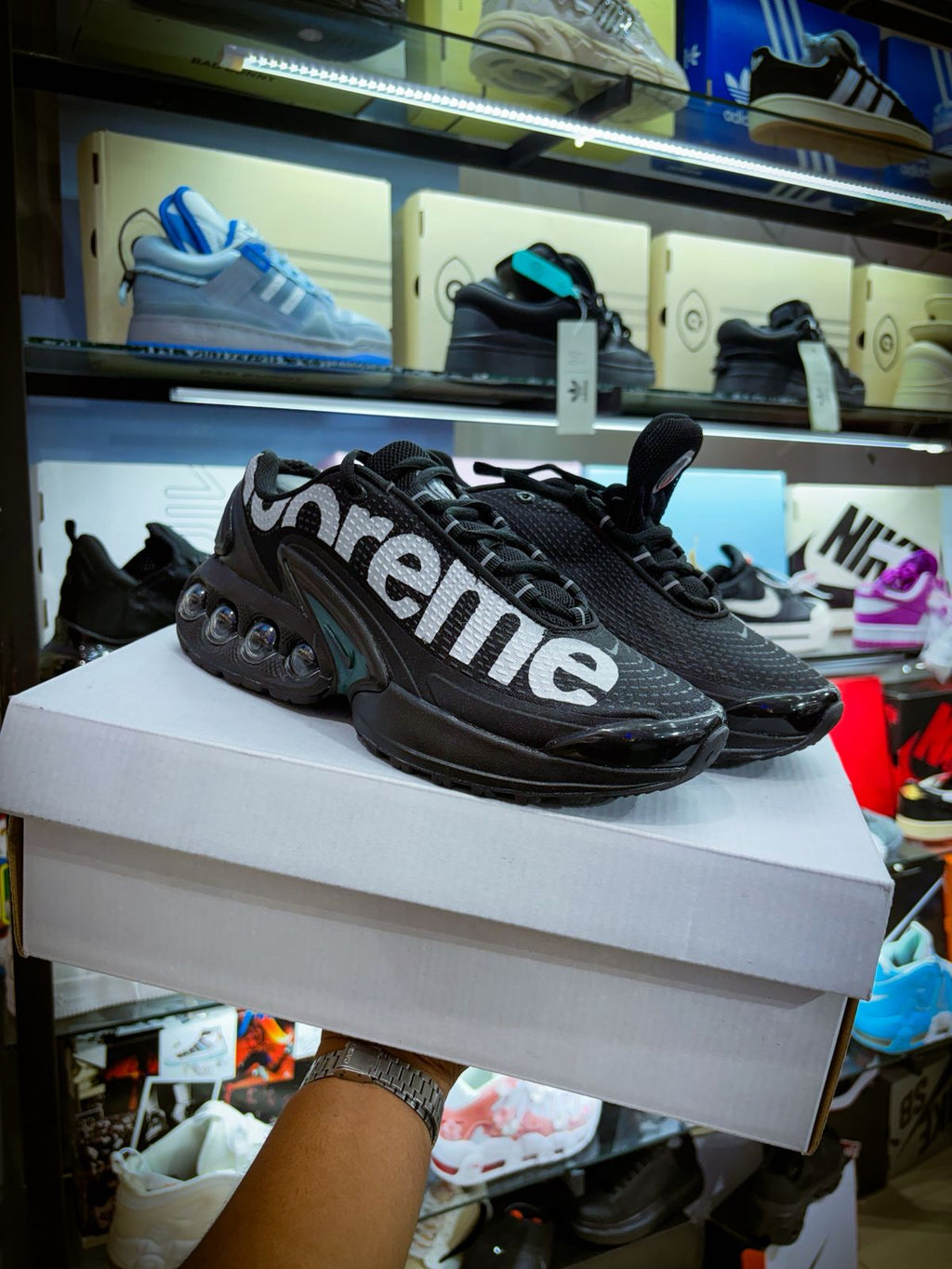 TENIS NIKE AIR MAX DN SUPREME BLACK