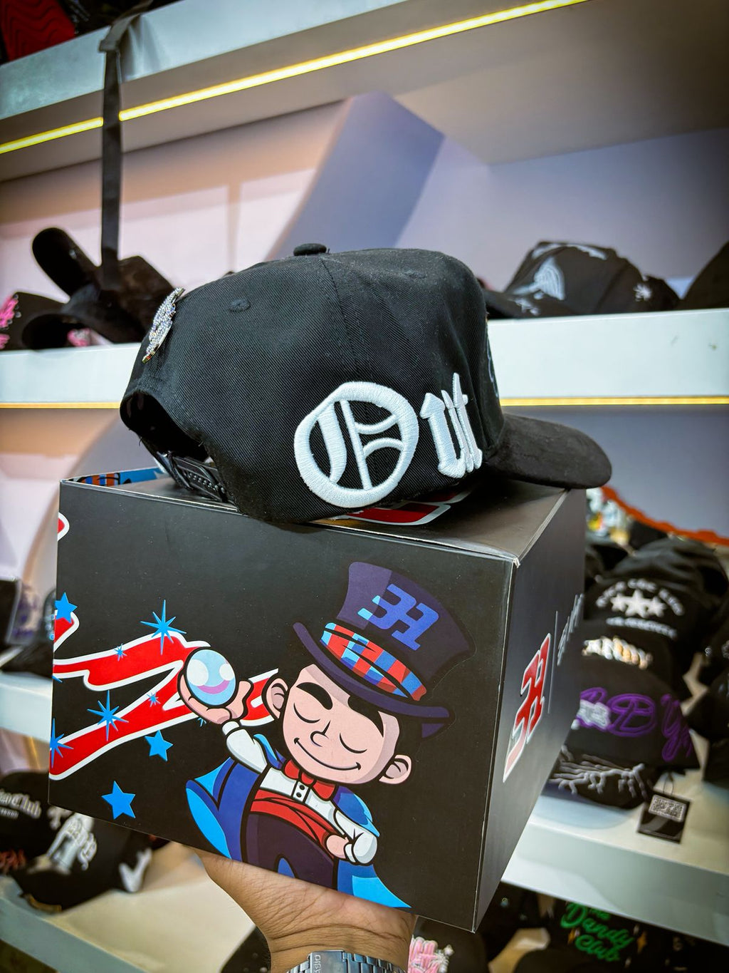 GORRA MURAKAMI CASH BLACK