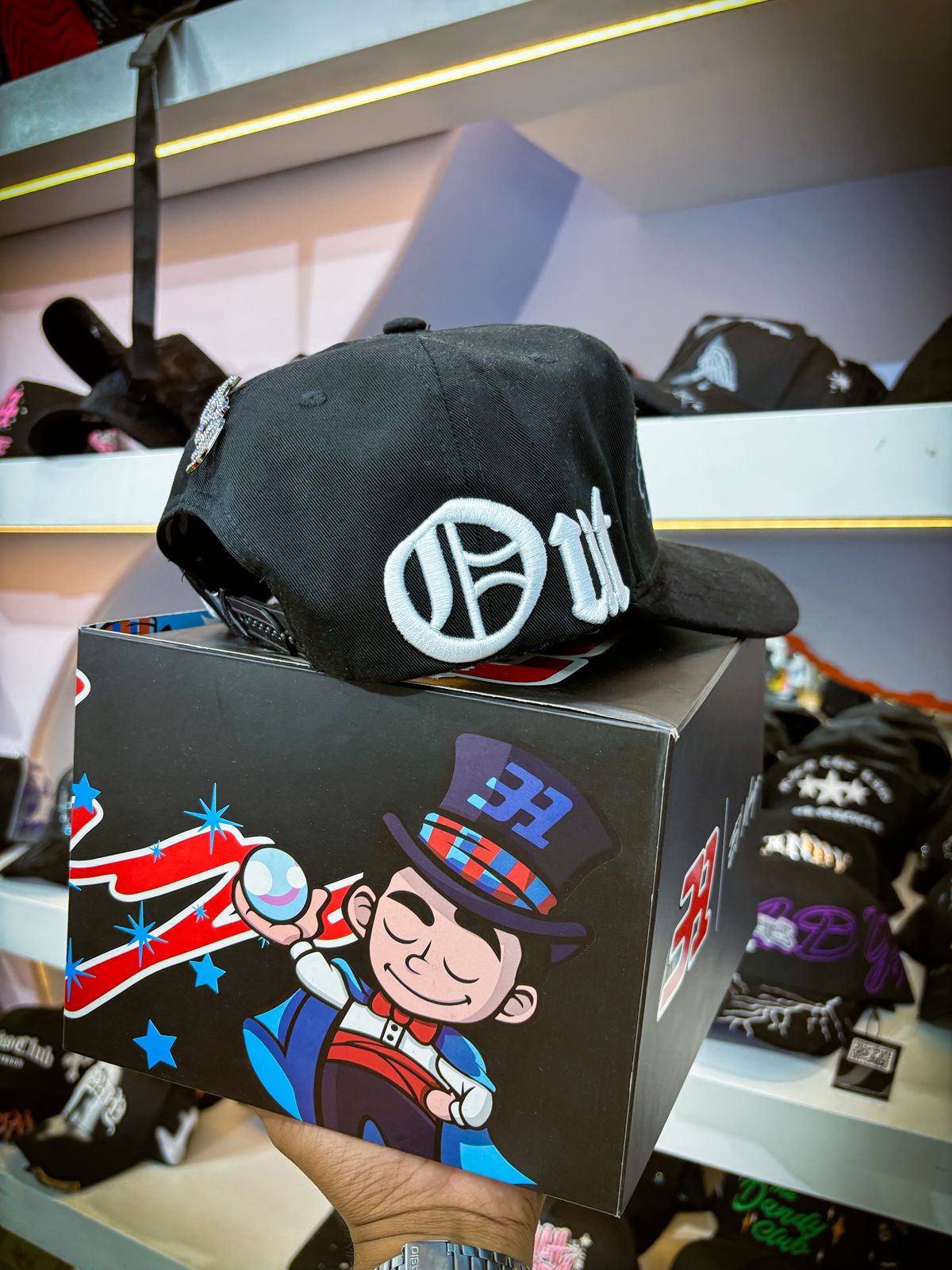 GORRA MURAKAMI CASH BLACK
