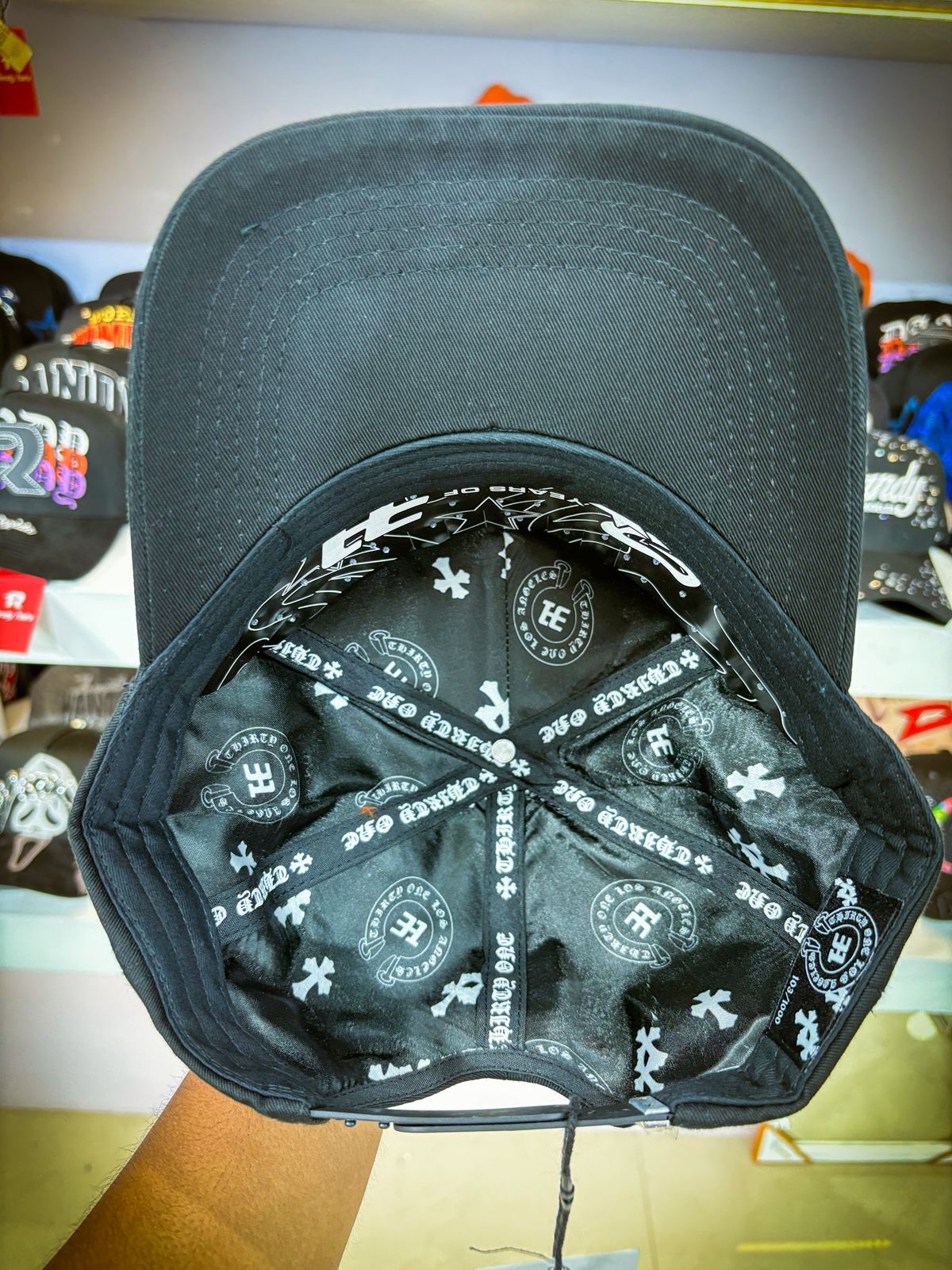GORRA MAGO ROJA 31 HATS