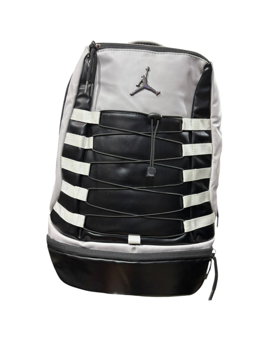 MOCHILA JORDAN COLOR GRIS CON BLANCO