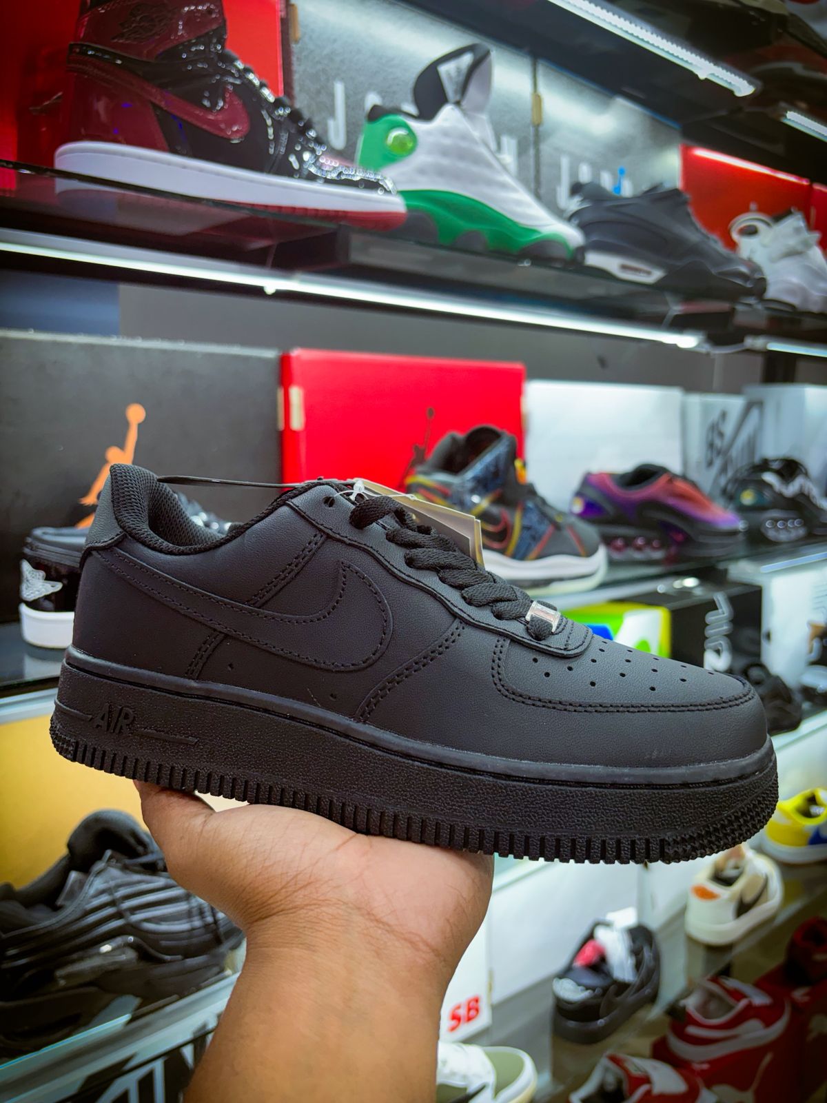 TENIS NIKE AIR FORCE 1 LOW