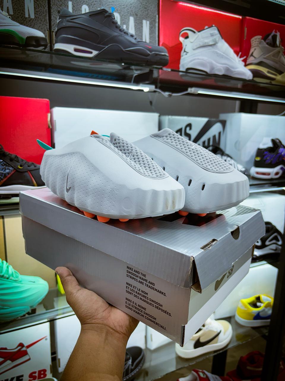 TENIS NIKE MIND 001