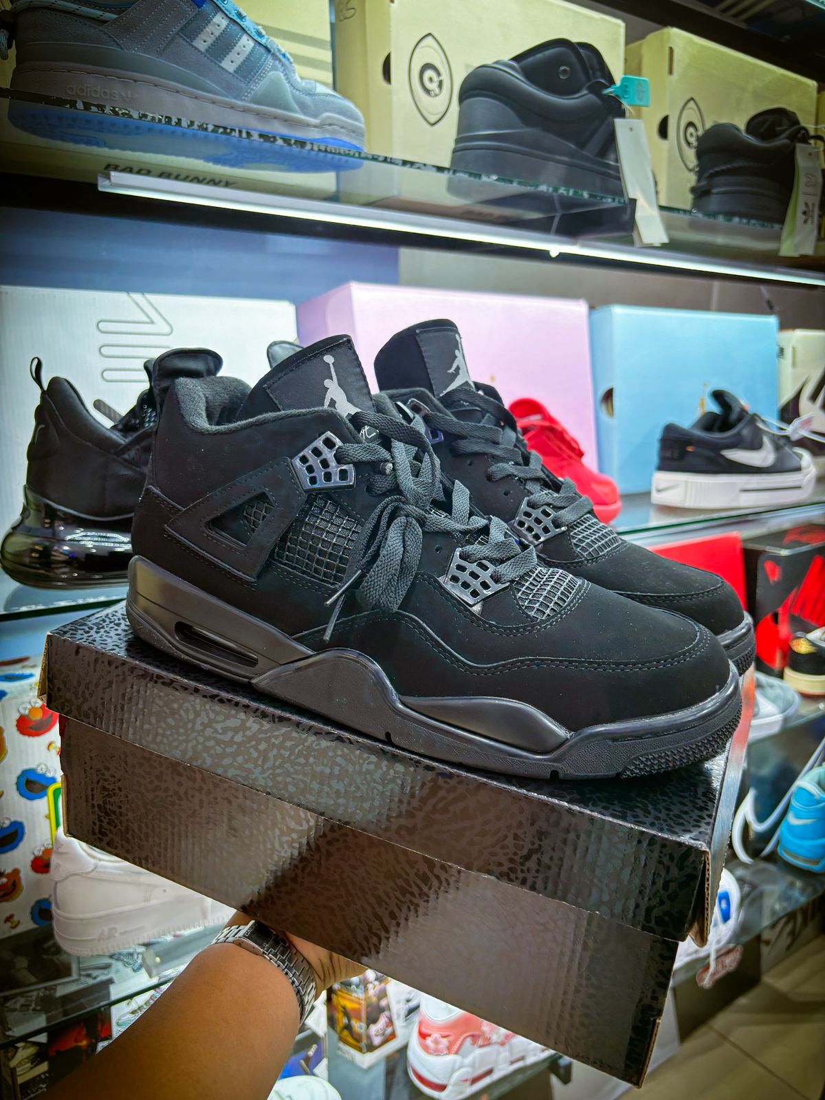 TENIS NIKE AIR JORDA 4 RETRO BLACK CAT
