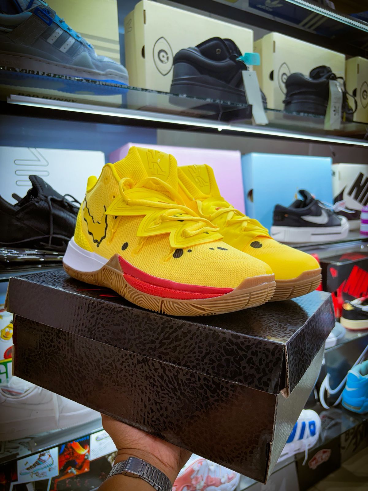 TENIS NIKE KYRIE 5 SPONGEBOD SQUAREPANTS