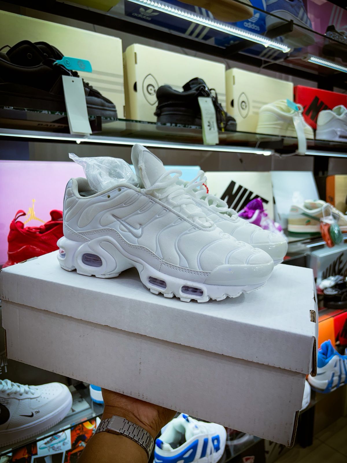 TENIS NIKE AIR MAX TN PLUS BLANCOS