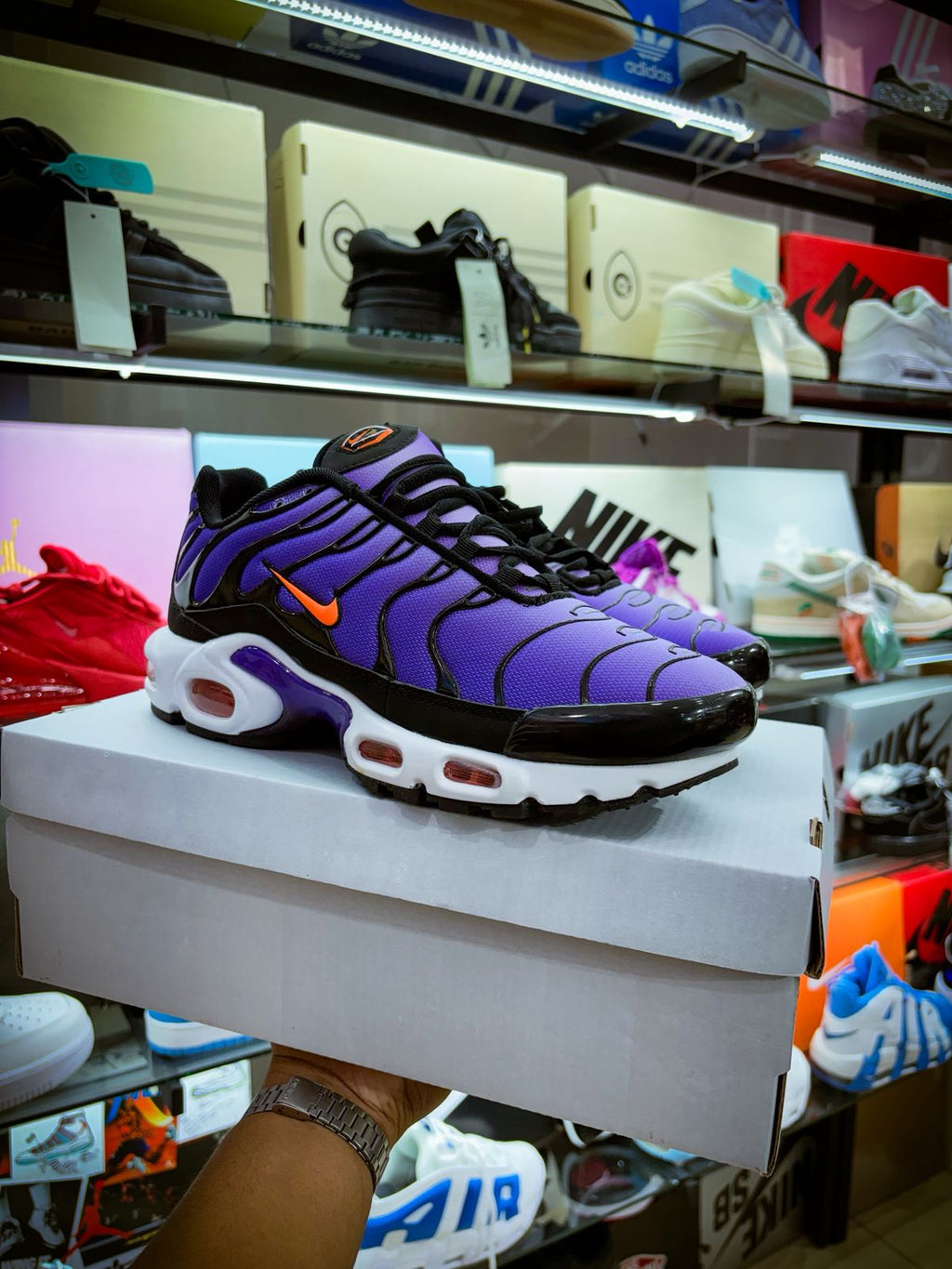 TENIS NIKE AIR MAX TN PLUS OG