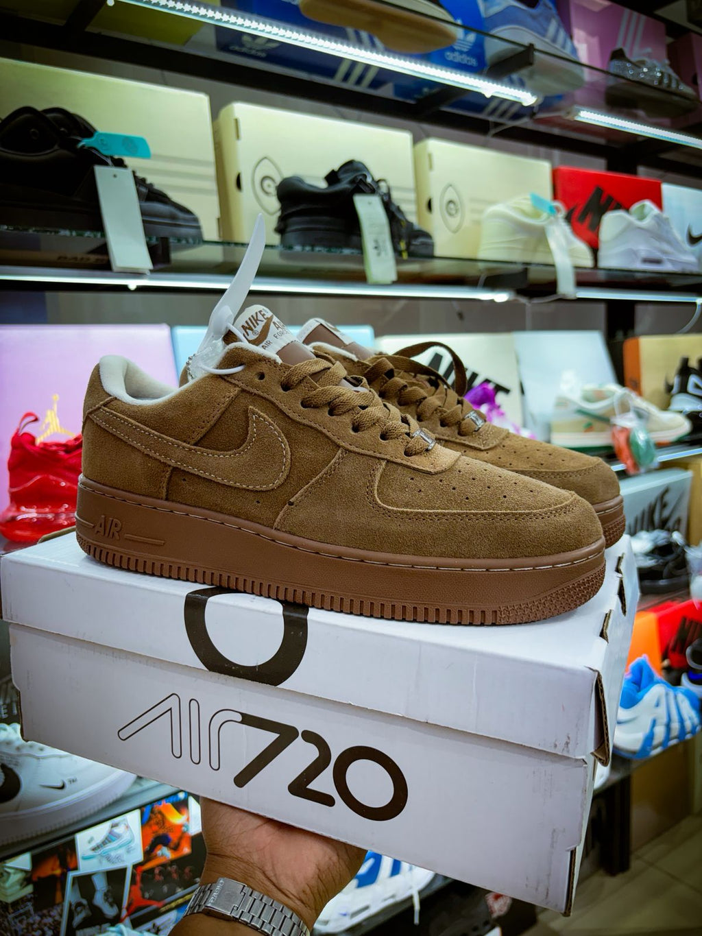 TENIS NIKE AIR FORCE 1 LOW COLOR FLAX