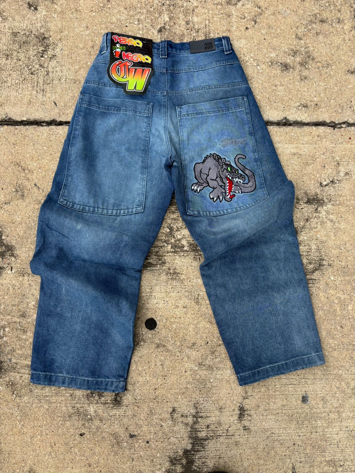 PANTALON PERRO NEGRO