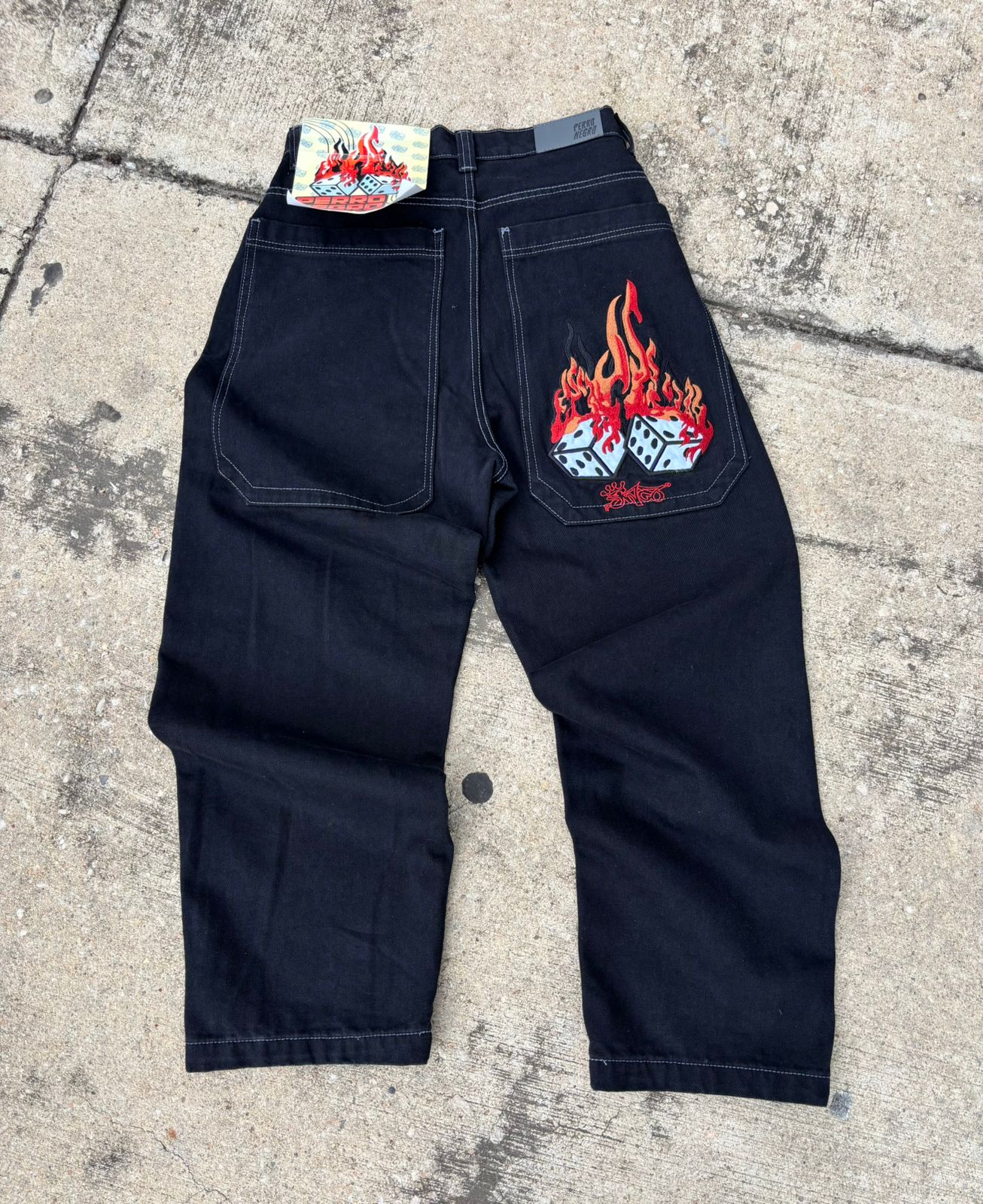 PANTALON PERRO NEGRO JNCO
